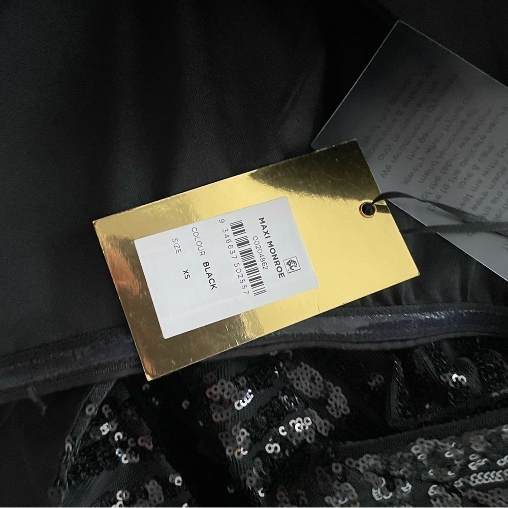 City Chic Monroe Sequin Maxi Dress - Picture 7 of 10